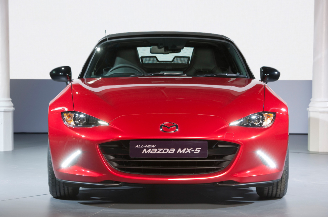 Nová Mazda MX-5 zatím skládací hardtop nedostane, základ má vážně jen 130 koní