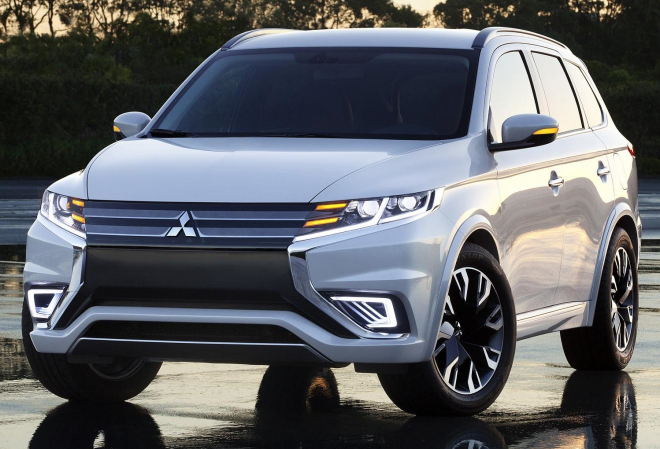 Mitsubishi Outlander Concept-S: designový paket vylepšil hlavně příď