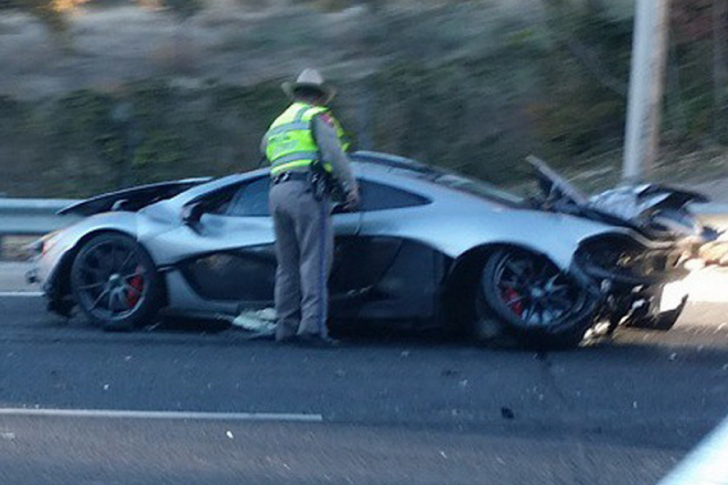 První těžká nehoda McLarenu P1 se stala méně než 24 hodin po koupi vozu