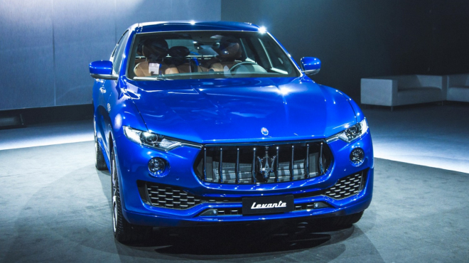 Maserati Levante jsme si prvně osahali v ČR. „V naftě” začíná na 1,612 milionu Kč