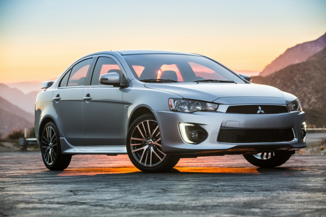 Mitsubishi Lancer 2016: lehký facelift prodlouží agónii Lanceru o léta