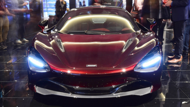 McLaren 720S se sotva představil a už se ukazuje ve zvláštní verzi od MSO (+ videa)