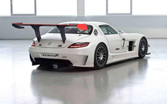 Mercedes SLS AMG Black Series: chystá se superostré SLS