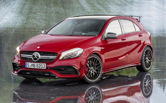 Mercedes A 45 AMG 2016: RS3 jde z trůnu, tohle je teď hot hatch č. 1