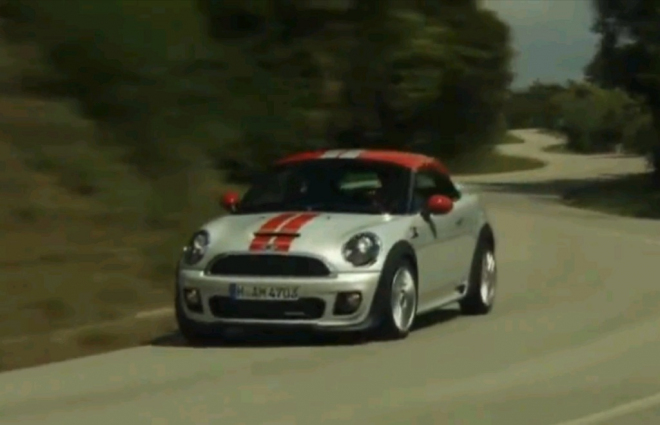 Mini Coupe JCW ze všech stran na 12 minutách videa