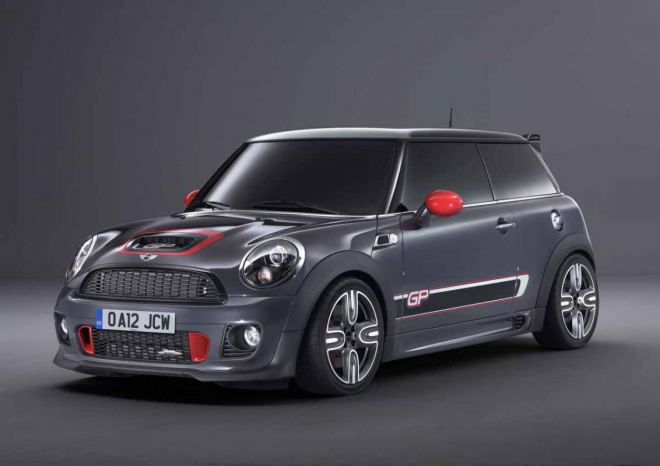 Mini John Cooper Works GP 2012: dvě turba a Nordschleife za 8:23