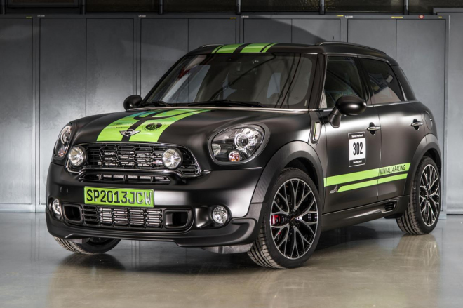 Mini JCW Countryman All4 Dakar editon: 11 kusů černozeleného ďábla jen pro Francii