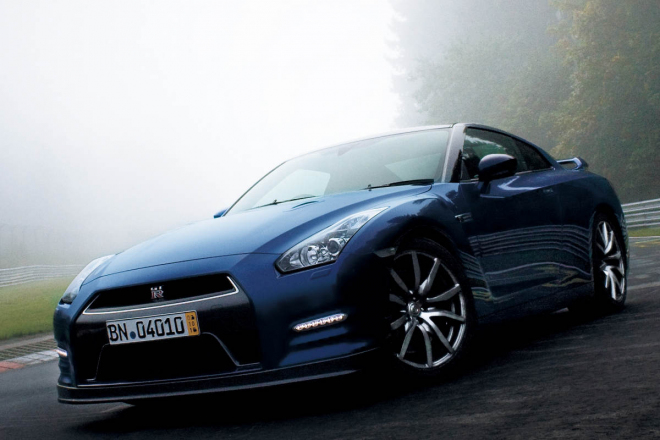 Nissan GT-R 2013 oficiálně: drobné změny přesně podle očekávání