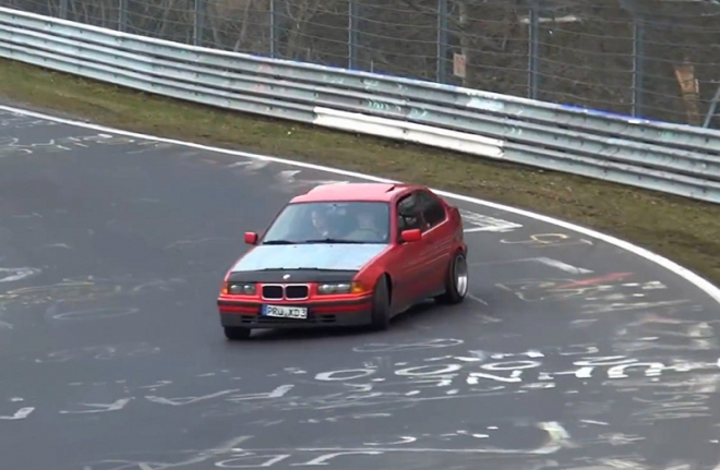 Tohle je důvod, proč je na Nordschleife zakázáno driftovat (video)