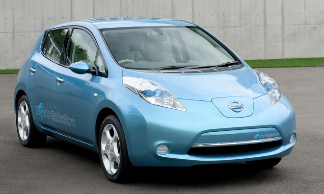 Chcete Nissan Leaf? Pak musíte projít „testem vhodnosti” 