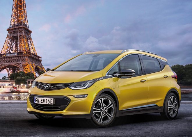 Opel Ampera-e je venku, nabízí více než BMW i3 za méně peněz