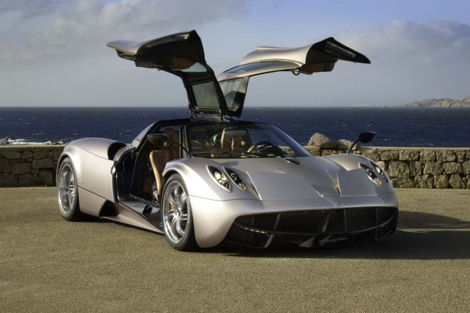 Pagani Huayra je prý vyprodané, kontrakt s AMG počítal jen se sto kusy