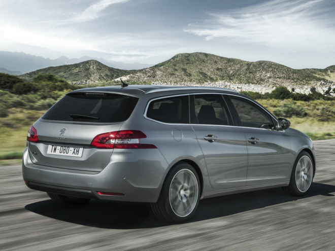 Peugeot 308 SW 2014 má české ceny, ve verzi 1,2 THP stojí pod 400 tisíc Kč