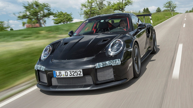 Známe detaily k novému Porsche 911 GT2 RS, z jednoho radost mít nebudete