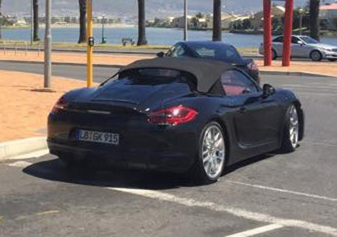 Tajuplné Porsche přistiženo v JAR. Je to nový Boxster Spyder? (foto)