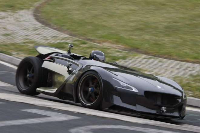 Peugeot EX1 vytvořil na Nordschleife rekord mezi elektromobily, za moc nestojí