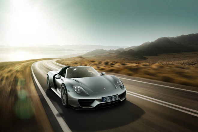 Porsche 918 Spyder je prý konečně téměř vyprodáno, hlásí automobilka