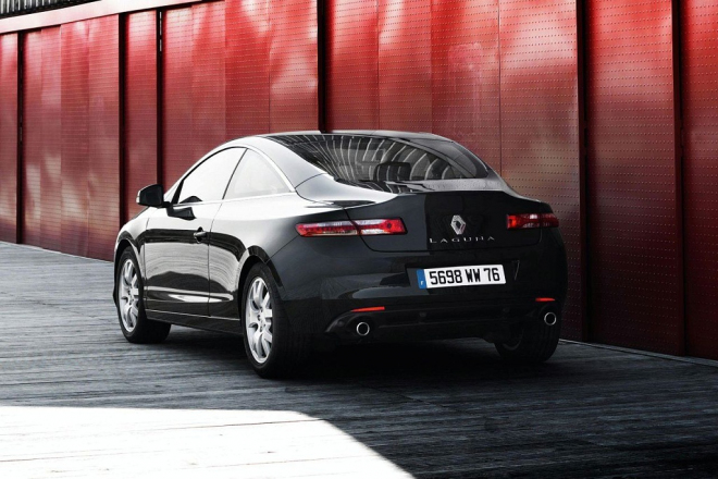 Renault Laguna Coupé Black Edition: dieselový fešák