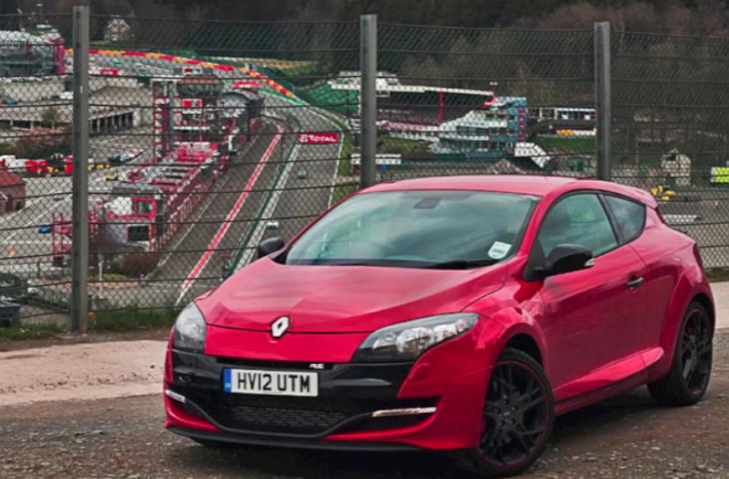 Renault Mégane RS 2012 a jedno kolo ve Spa Francorchamps (video)