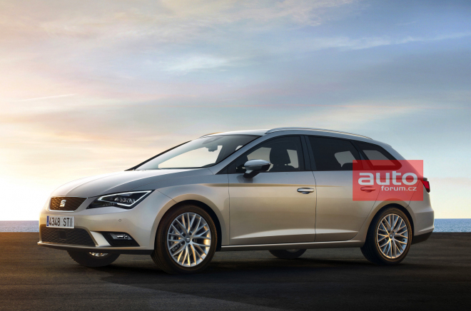 Seat Leon ST 2014: unikly první fotky kombi s 587 l v kufru