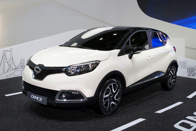 Samsung QM3 2013: Renault Captur má brášku, k rodině se hlásí vcelku hrdě