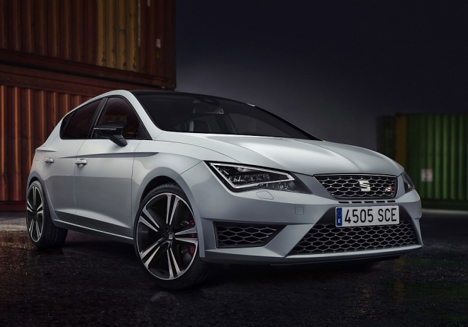 Seat Leon Cupra 2014 má české ceny, s výkonem 280 koní stojí hodně pod 700 tisíc Kč