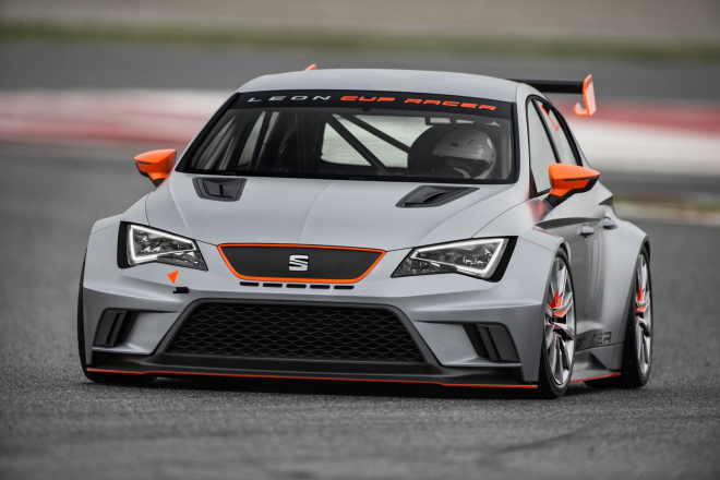 Seat Leon Cup Racer 2013: Španělé ještě na emoce úplně nezapomněli