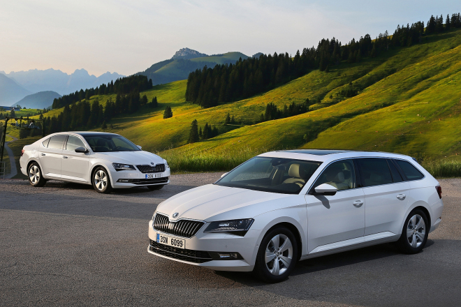 Nová Škoda Superb GreenLine odhalena, na nádrž má ujet 1780 km