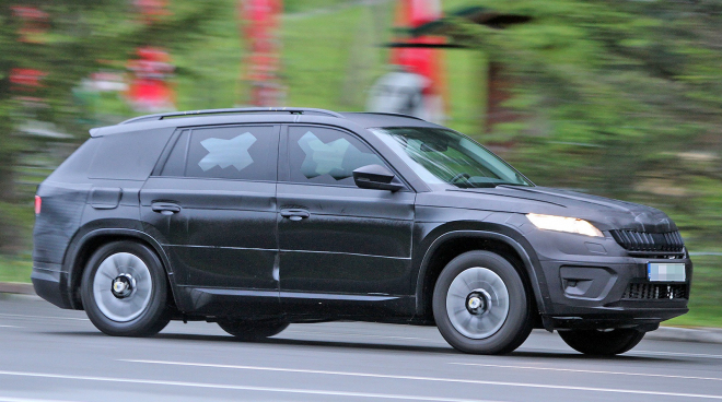 Škoda Kodiaq poprvé nafocena při testech na silnici, konceptu se příliš nevzdálí