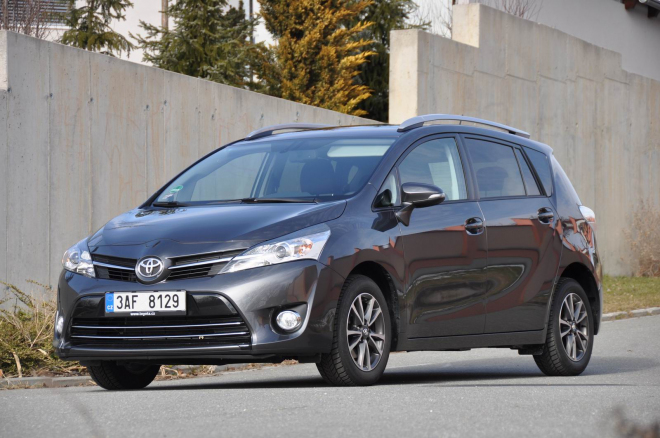 Test Toyota Verso 2013 1,8 Valvematic: jako dobrý komorník