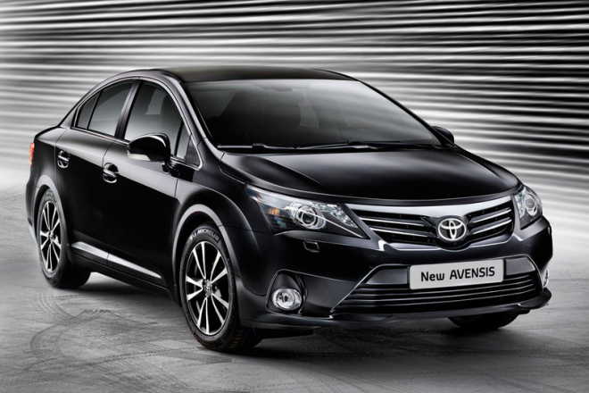 Toyota Avensis 2012: facelift ve jménu honby za emisemi