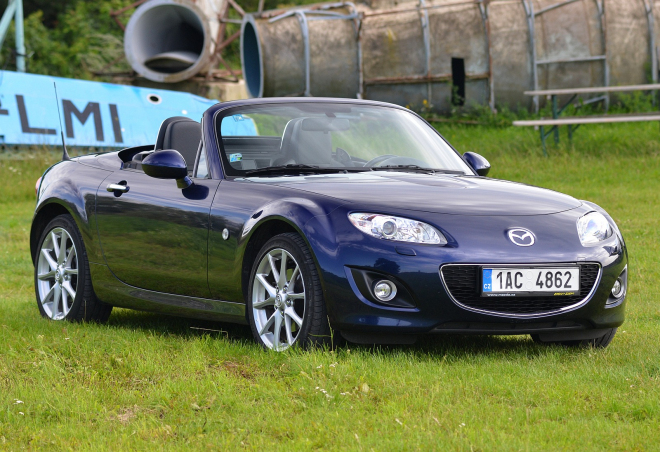 Test Mazda MX-5 2,0i: kult osobnosti