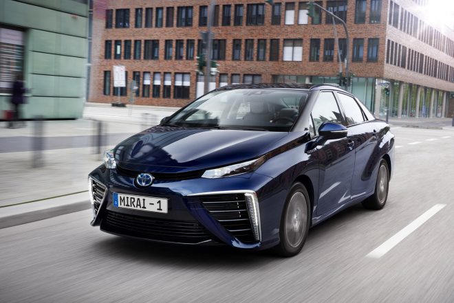 Toyota Mirai: evropská verze v detailech, nastartovat zvládne i v tuhých mrazech