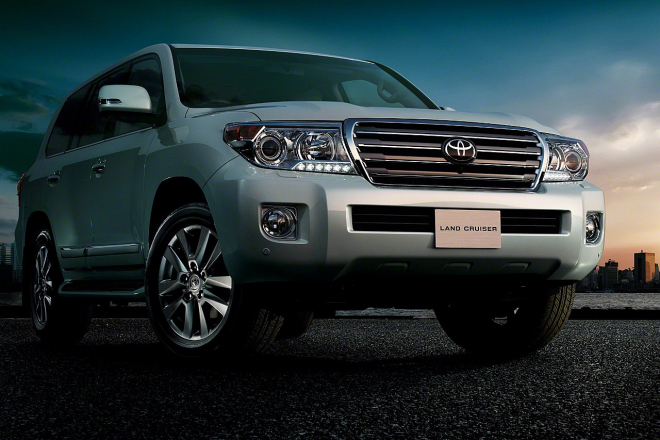 Toyota Land Cruiser V8 2012: facelift je oficiálně venku, uniklé fotky byly autentické