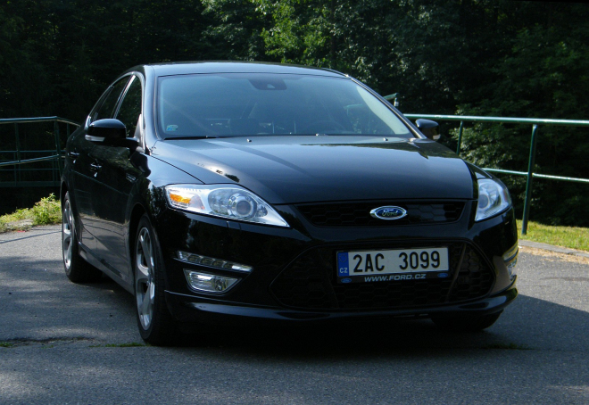 Test Ford Mondeo 2,0 EcoBoost PowerShift: král bez koruny