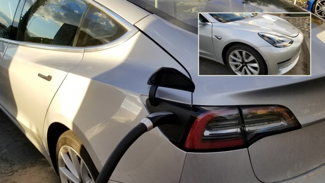 Tesla Model 3 nafocena do detailu, ukázala ohromné nepravidelné spáry karoserie