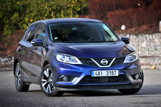 Test Nissan Pulsar 1,5 dCi: Qashqai, co vyzul kanady