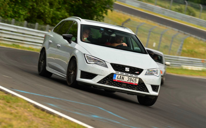 Test Seat Leon ST Cupra na Nordschleife: nejrychlejší kombík Ringu