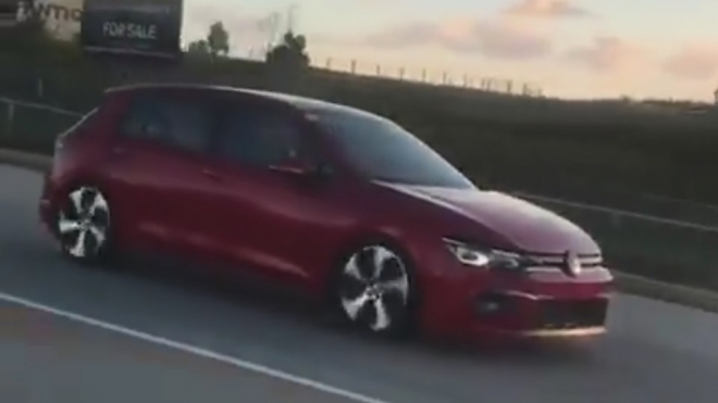 Nový Volkswagen Golf natočen zcela bez maskování, jeho vzhled dokáže ohromit