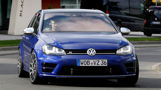 Modernizovaný VW Golf má dorazit již v březnu, verze R420 hned poté