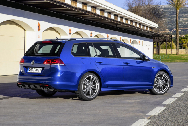 VW Golf Variant R, GTD a Alltrack na nových fotkách, známe i všechny ceny