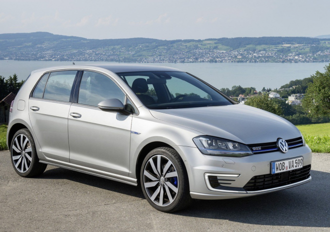 VW Golf GTE má svou cenu, je o 200 tisíc dražší než GTI