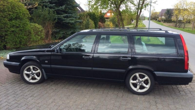 Tohle Volvo 850 TDI najelo 918 tisíc km. Porouchal se jen tachometr