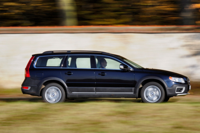 Test Volvo XC70 D5 AWD: více síly, více švihu